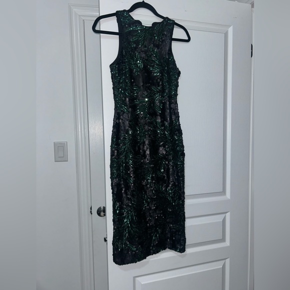 Stunning sequin cocktail dress - Picture 4 of 6